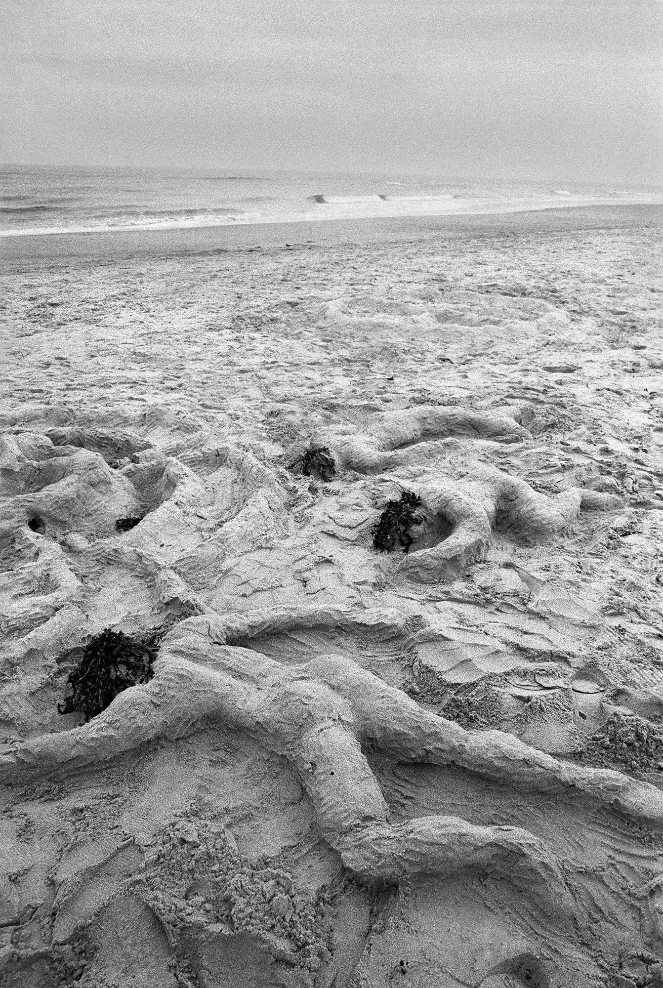 SIRKKA-LIISA KONTTINEN: WRITING IN THE SAND