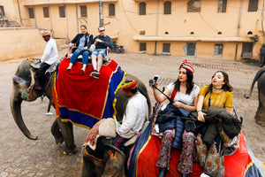 MARTIN PARR: Small World - 2026 edition