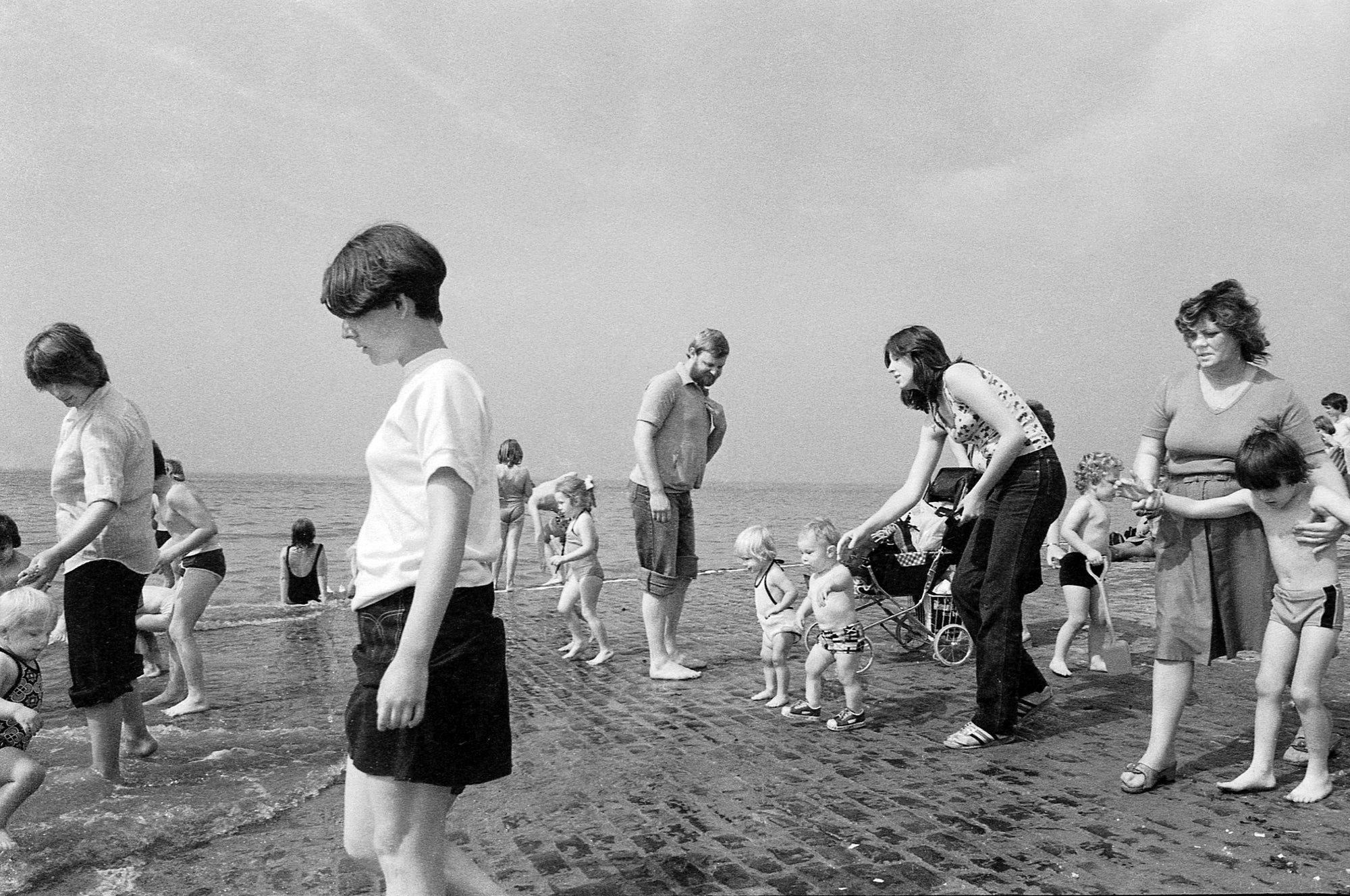 PADDY SUMMERFIELD: THE HOLIDAY PICTURES